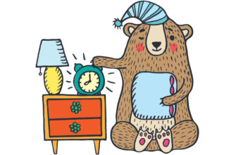 Прикольная открытка с добрым утром хорошего дня медведь с подушкой и будильником.